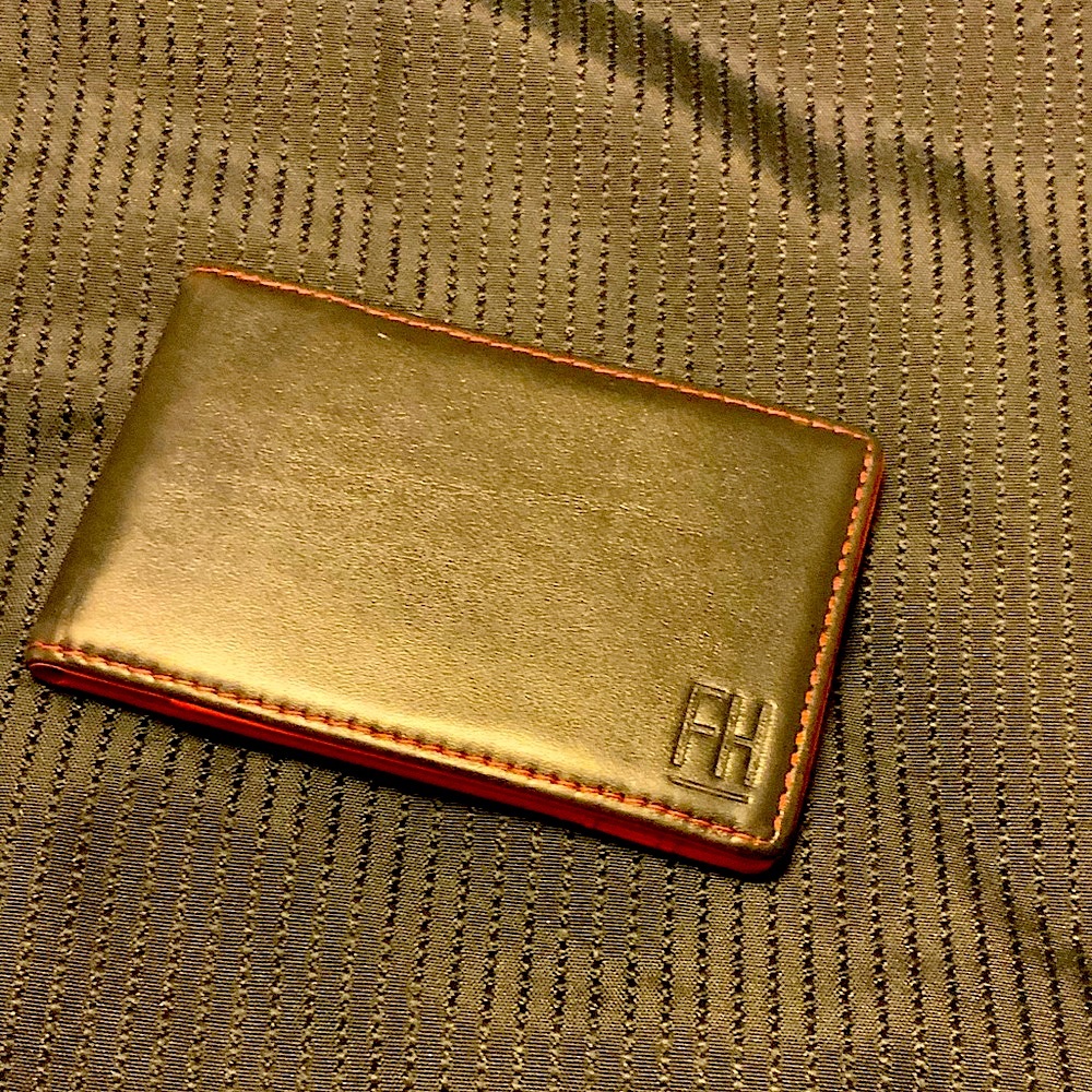 F&H Minimalist Slim Leather Wallet Money Clip Holds 8 Cards - Black /red inside